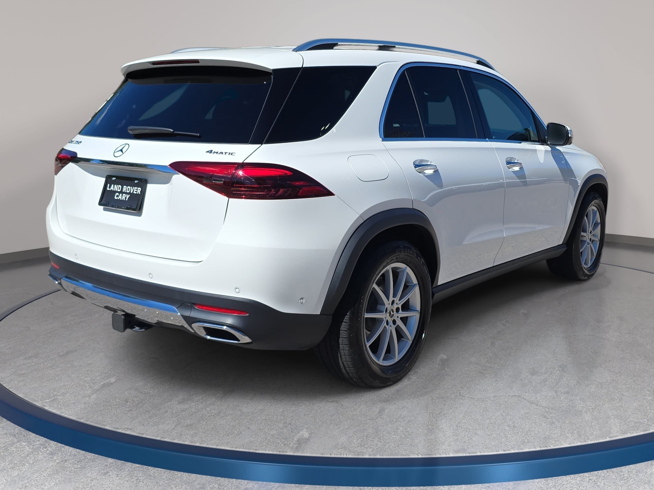 Used 2024 Mercedes-Benz GLE 350 4MATIC image 5