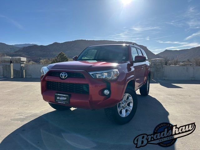 Used 2019 Toyota 4Runner SR5 AWD/4WD image 1