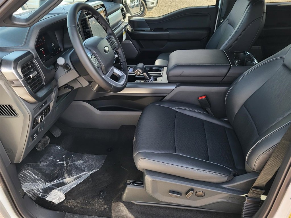 New 2025 Ford F150 Lariat w/ Equipment Group 501A Mid image 18