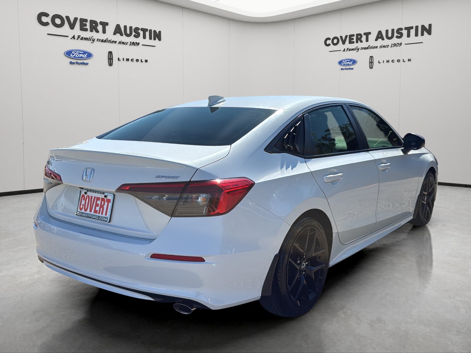 Used 2023 Honda Civic Sport image 5