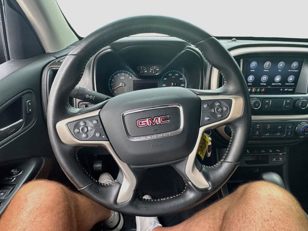 Used 2022 GMC Canyon Denali RWD image 11