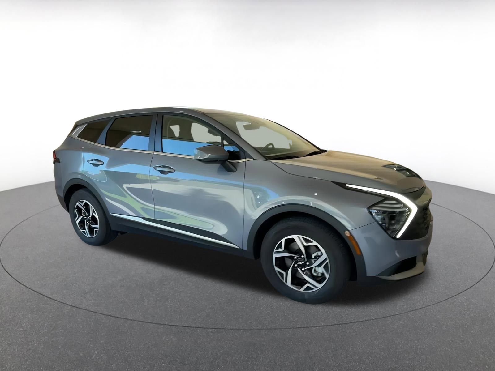 Used 2025 Kia Sportage LX video 2