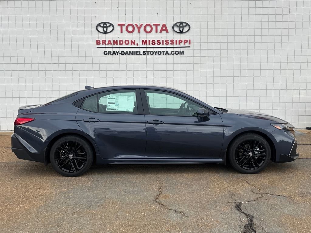 New 2026 Toyota Camry SE video 1