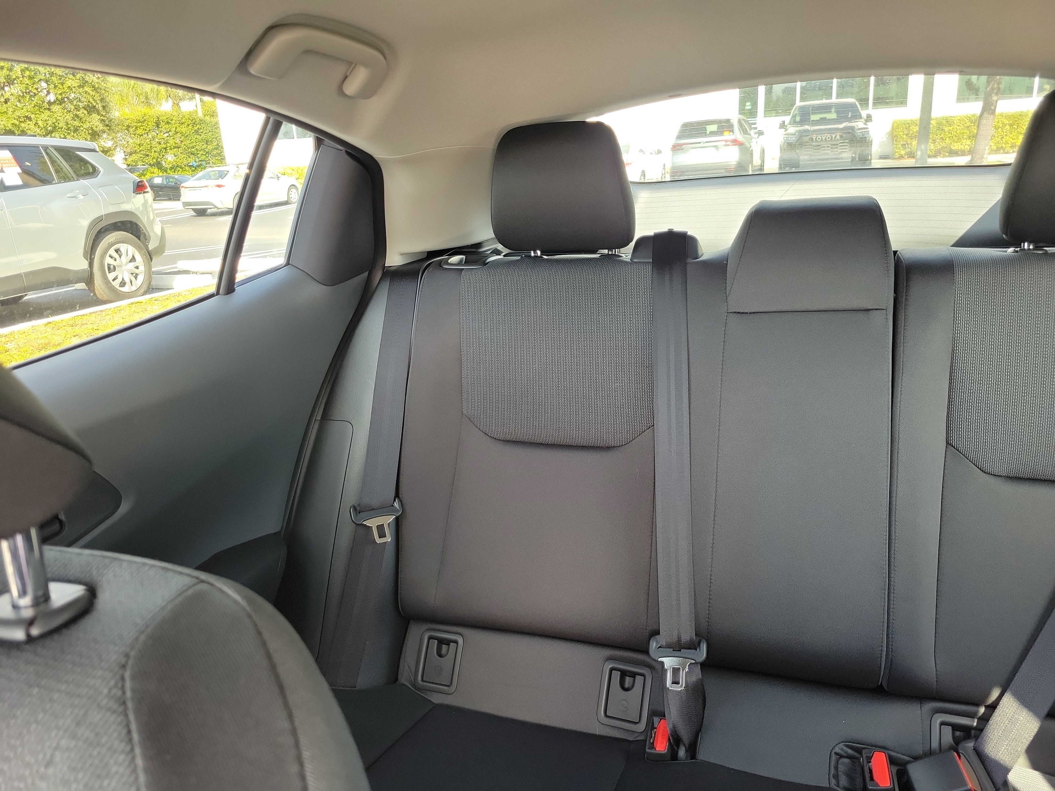 Used 2024 Toyota Prius LE image 20