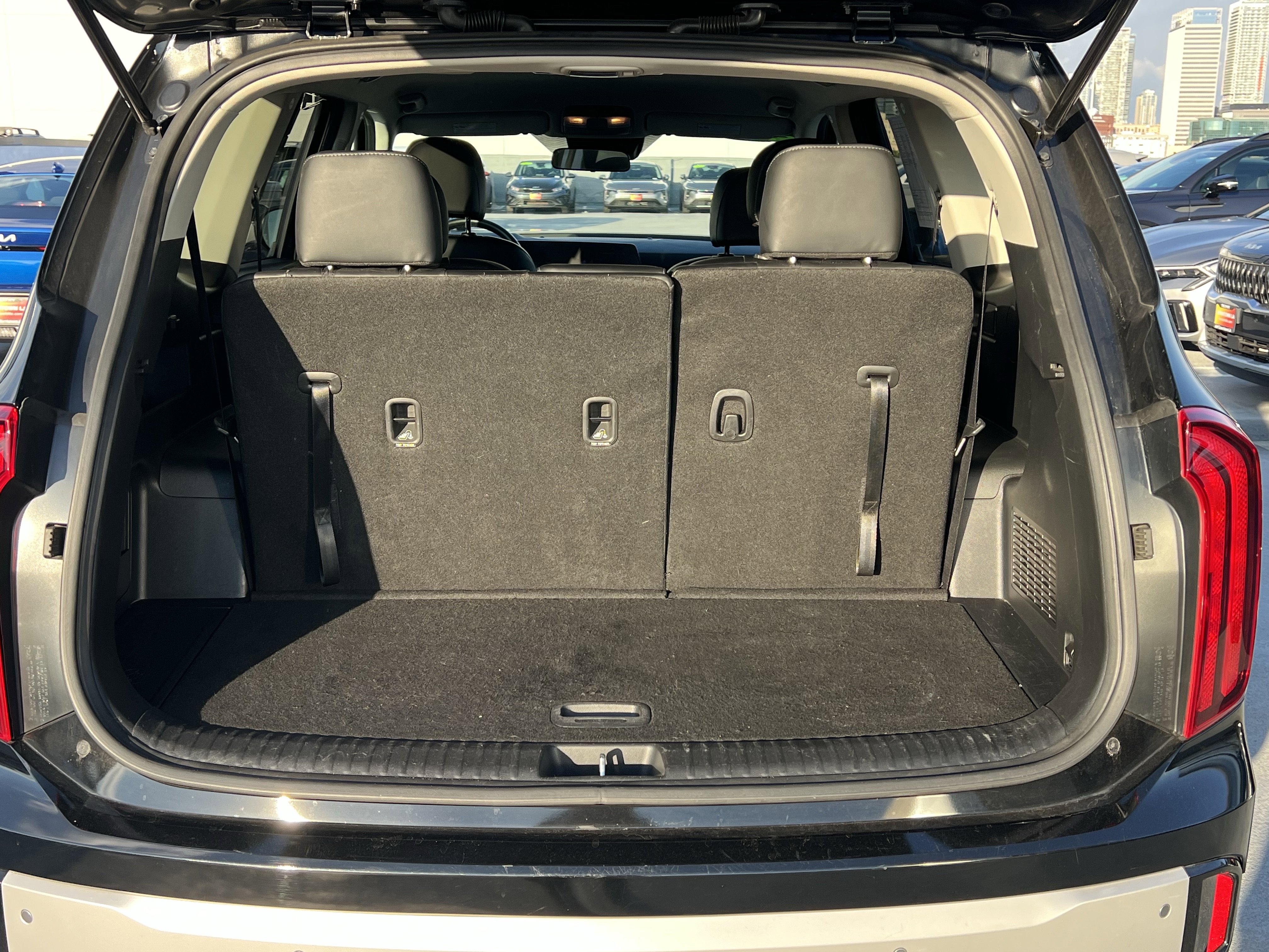 Certified 2023 Kia Telluride S image 21