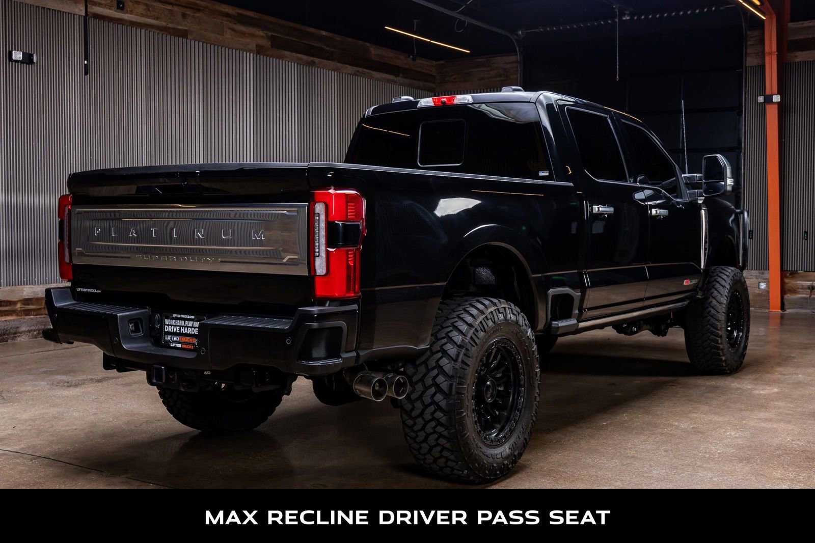 Used 2025 Ford F250 Platinum w/ Platinum Plus Package image 9