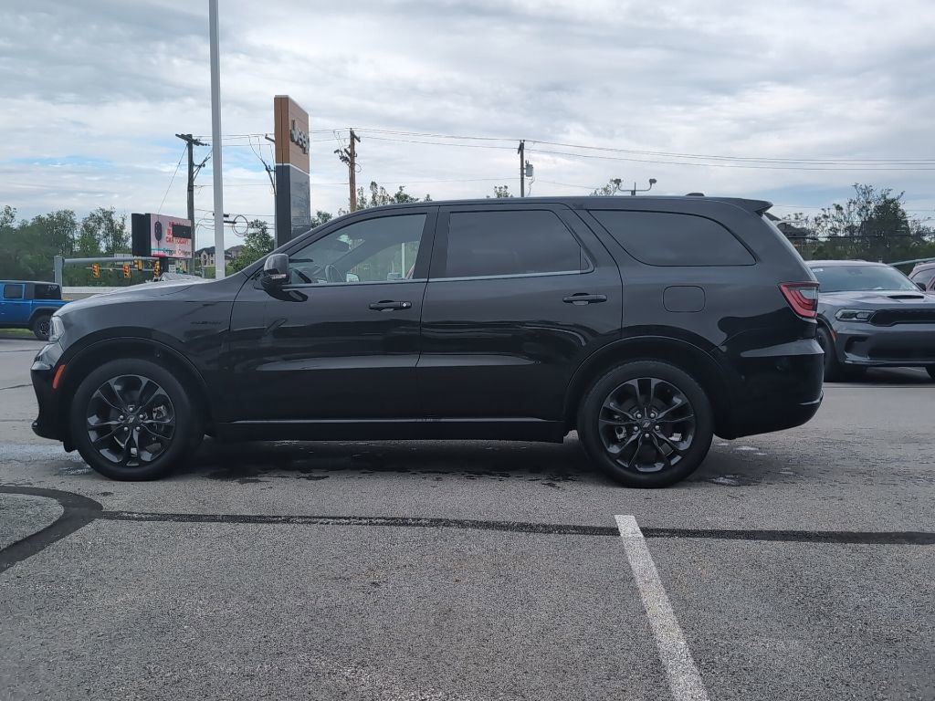 Used 2022 Dodge Durango R/T w/ Blacktop Package AWD/4WD image 6