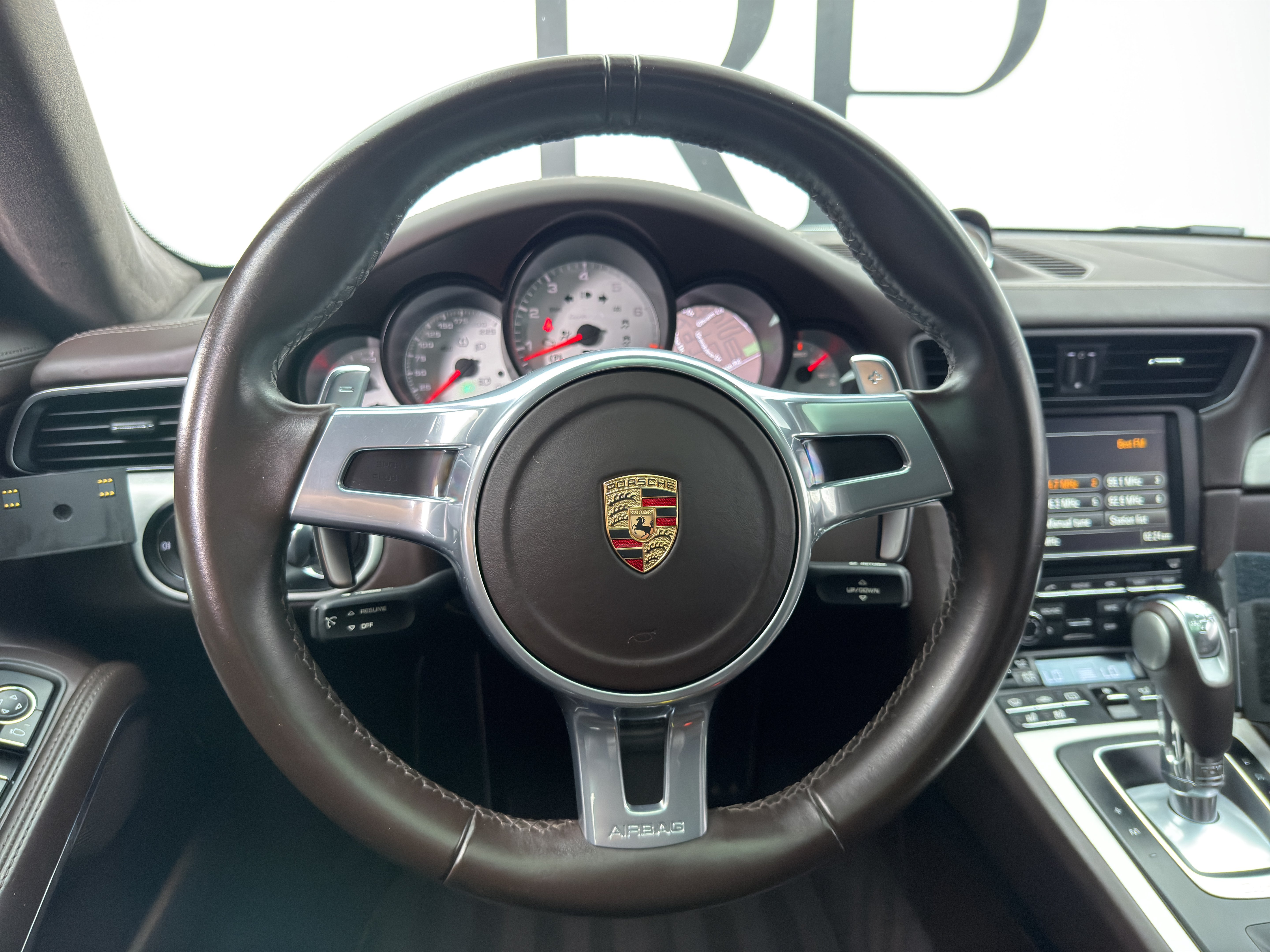 Used 2014 Porsche 911 Turbo S AWD/4WD image 19
