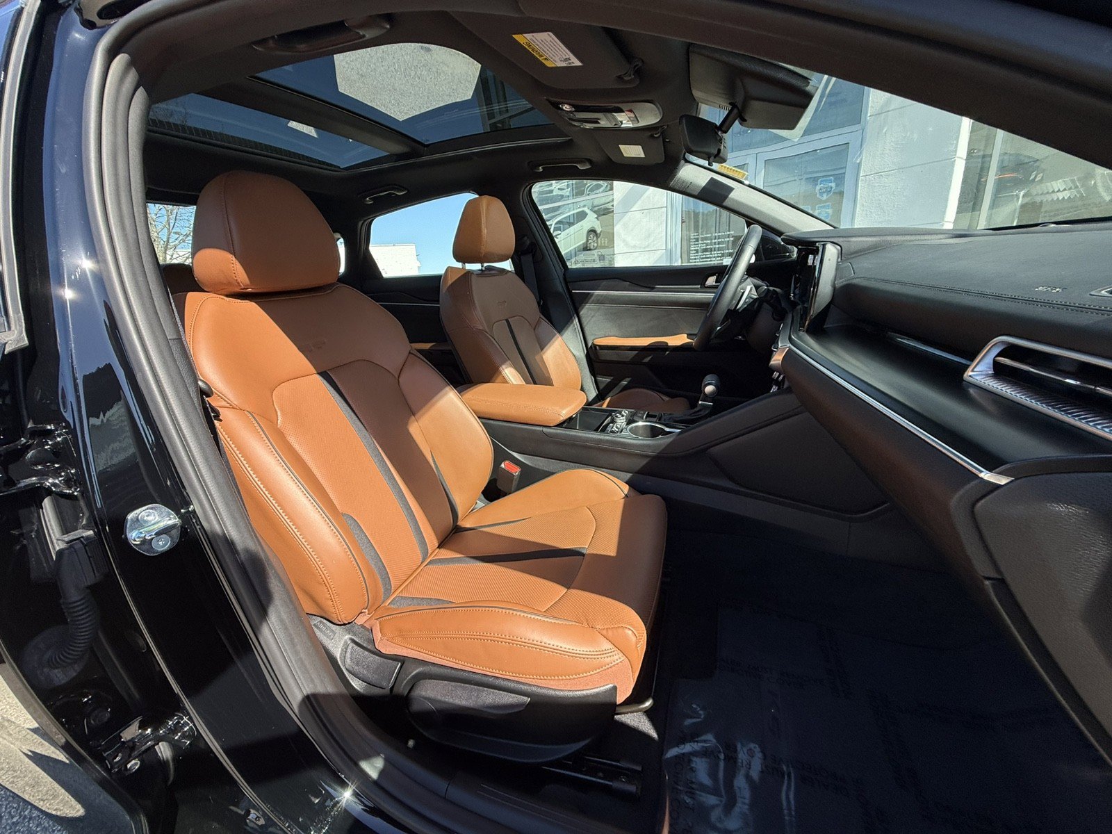 Used 2024 Kia K5 GT image 24