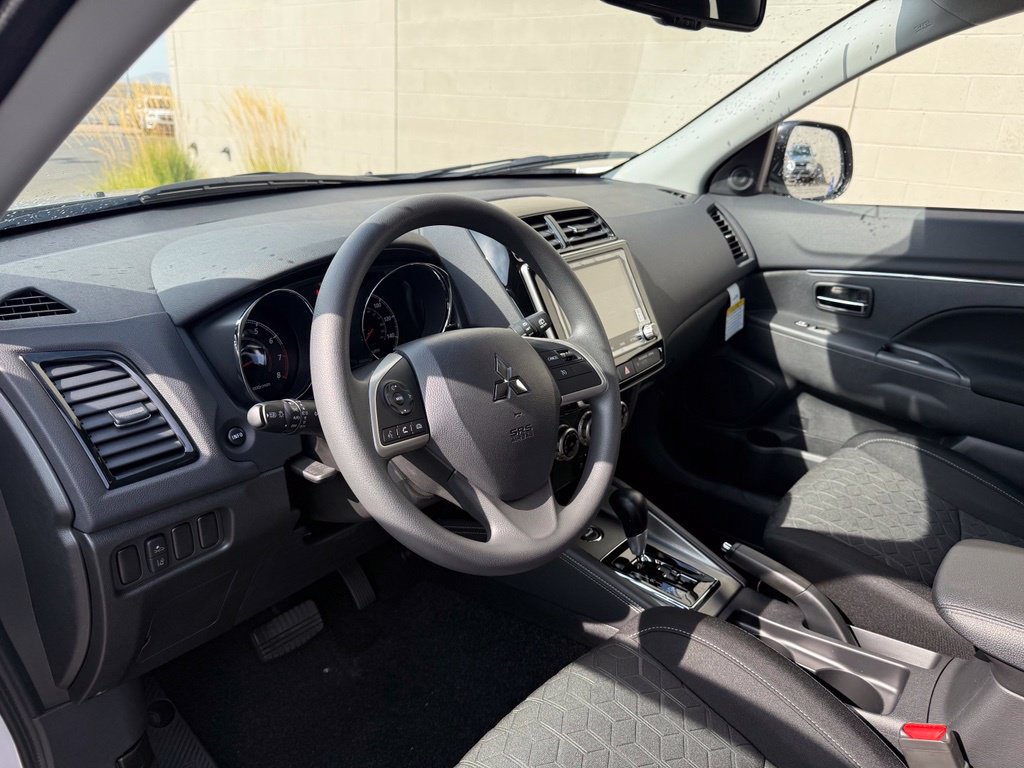 New 2027 Mitsubishi Outlander Sport ES AWD/4WD image 18
