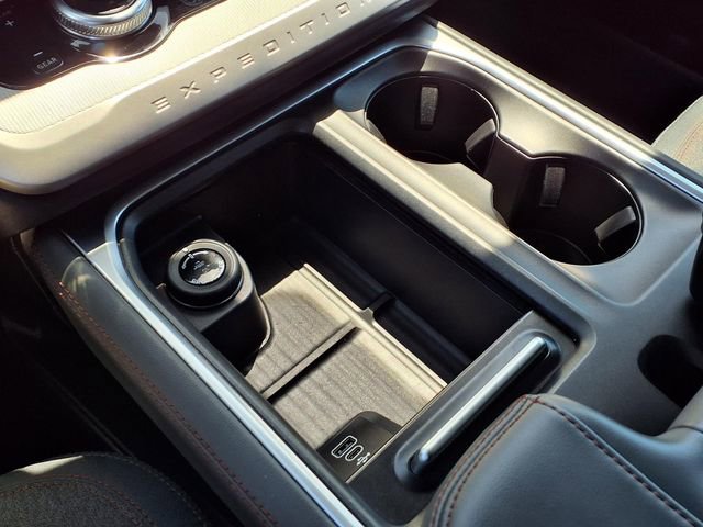 Certified 2025 Ford Expedition Max Active RWD image 7