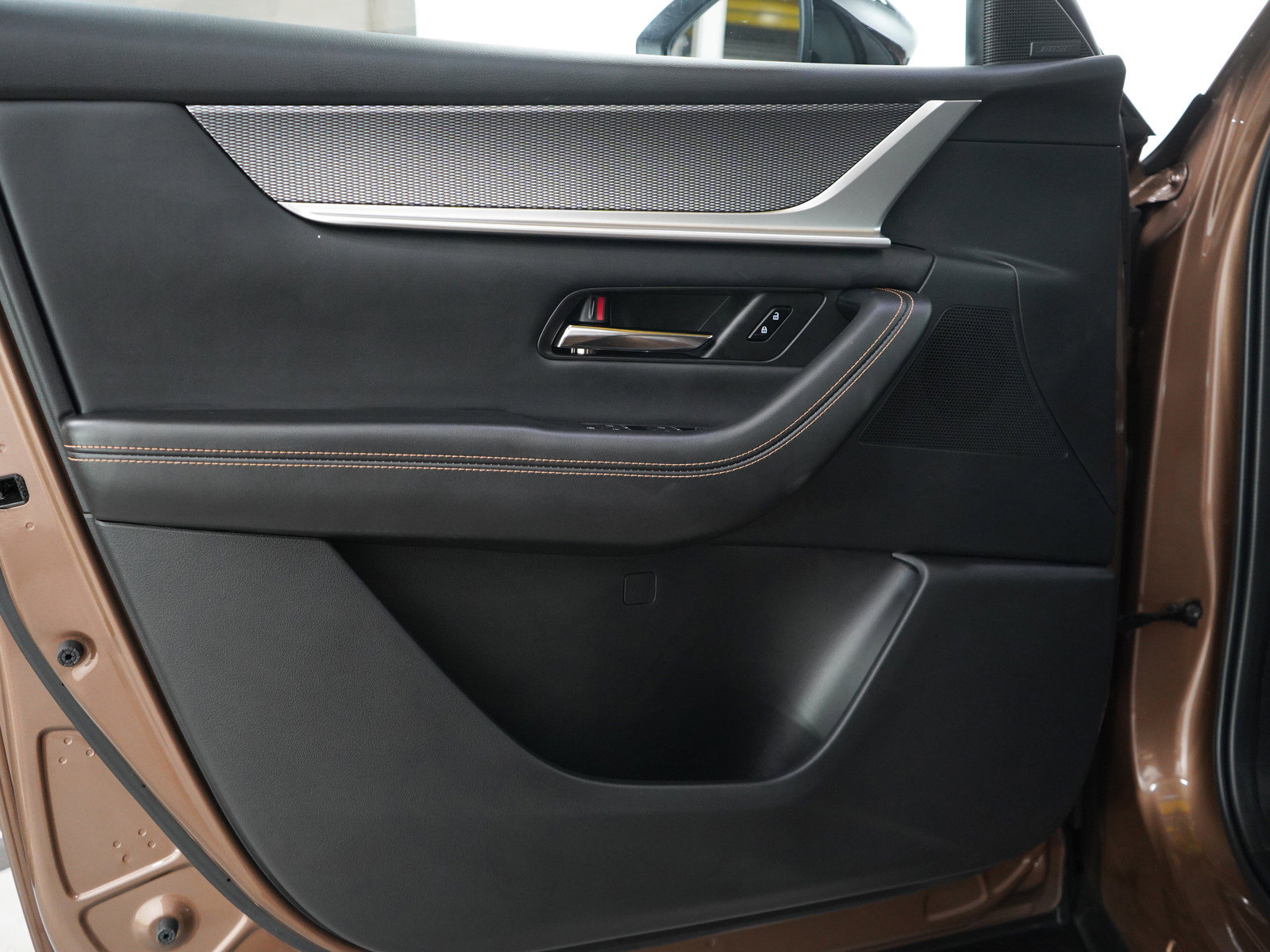 Certified 2025 MAZDA CX-70 Plug-In Hybrid w/ Premium Pkg image 22