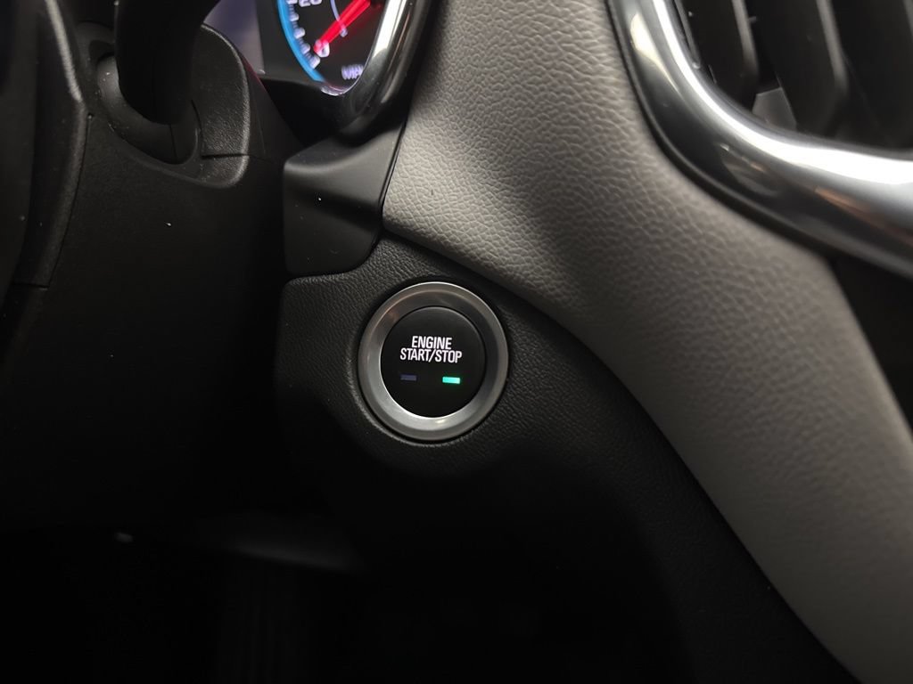 Used 2023 Chevrolet Equinox LS AWD/4WD image 26