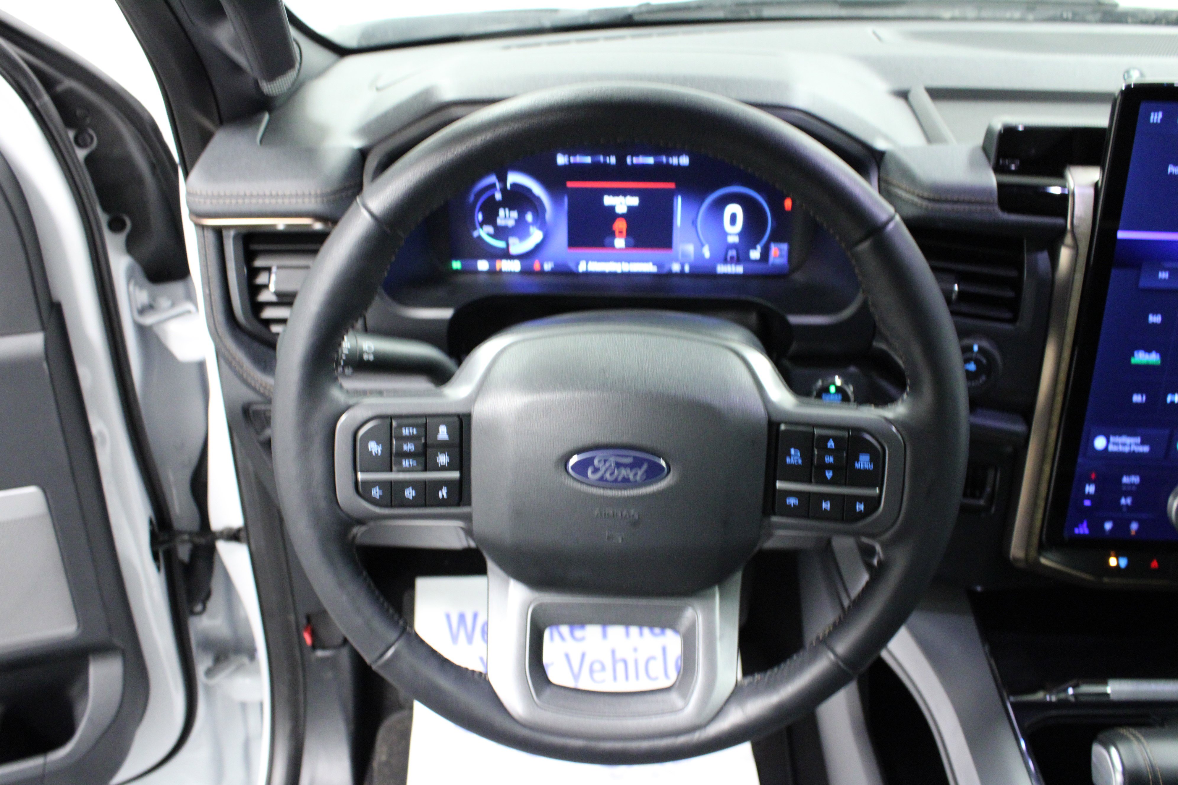 Used 2024 Ford F150 Lightning Lariat image 17