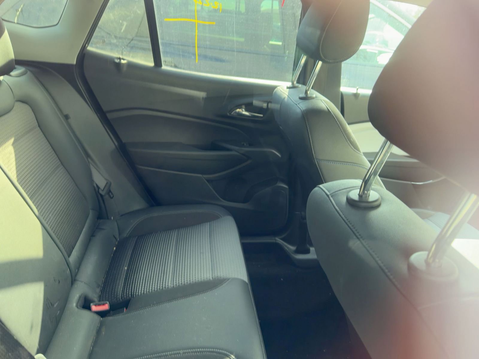 Used 2025 Chevrolet Trax LT image 10