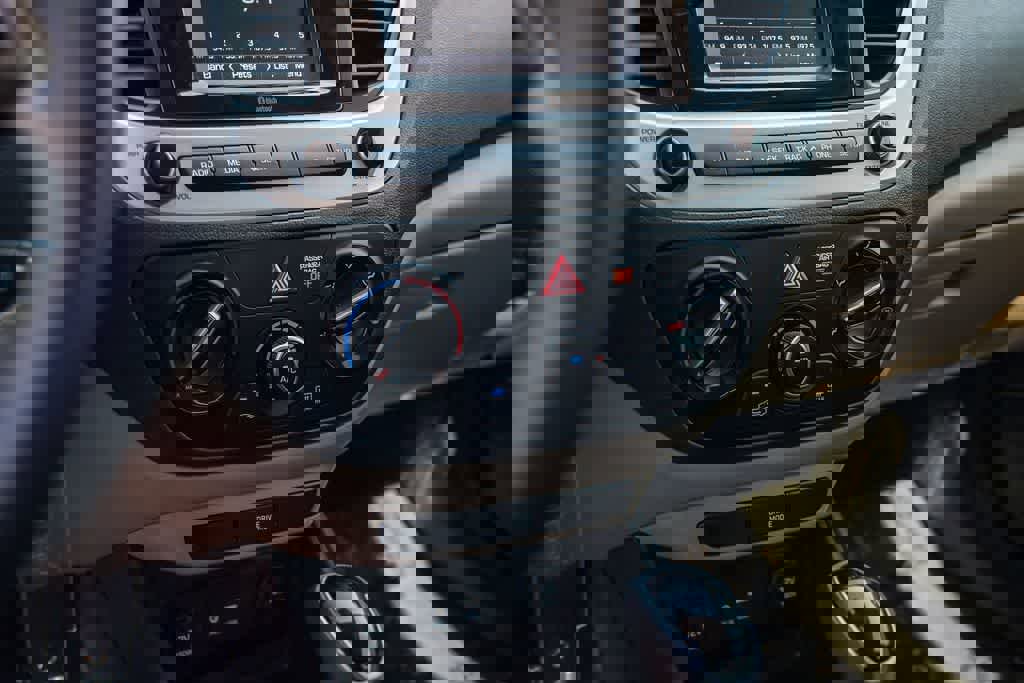 Used 2022 Hyundai Accent SE w/ Cargo Package image 19