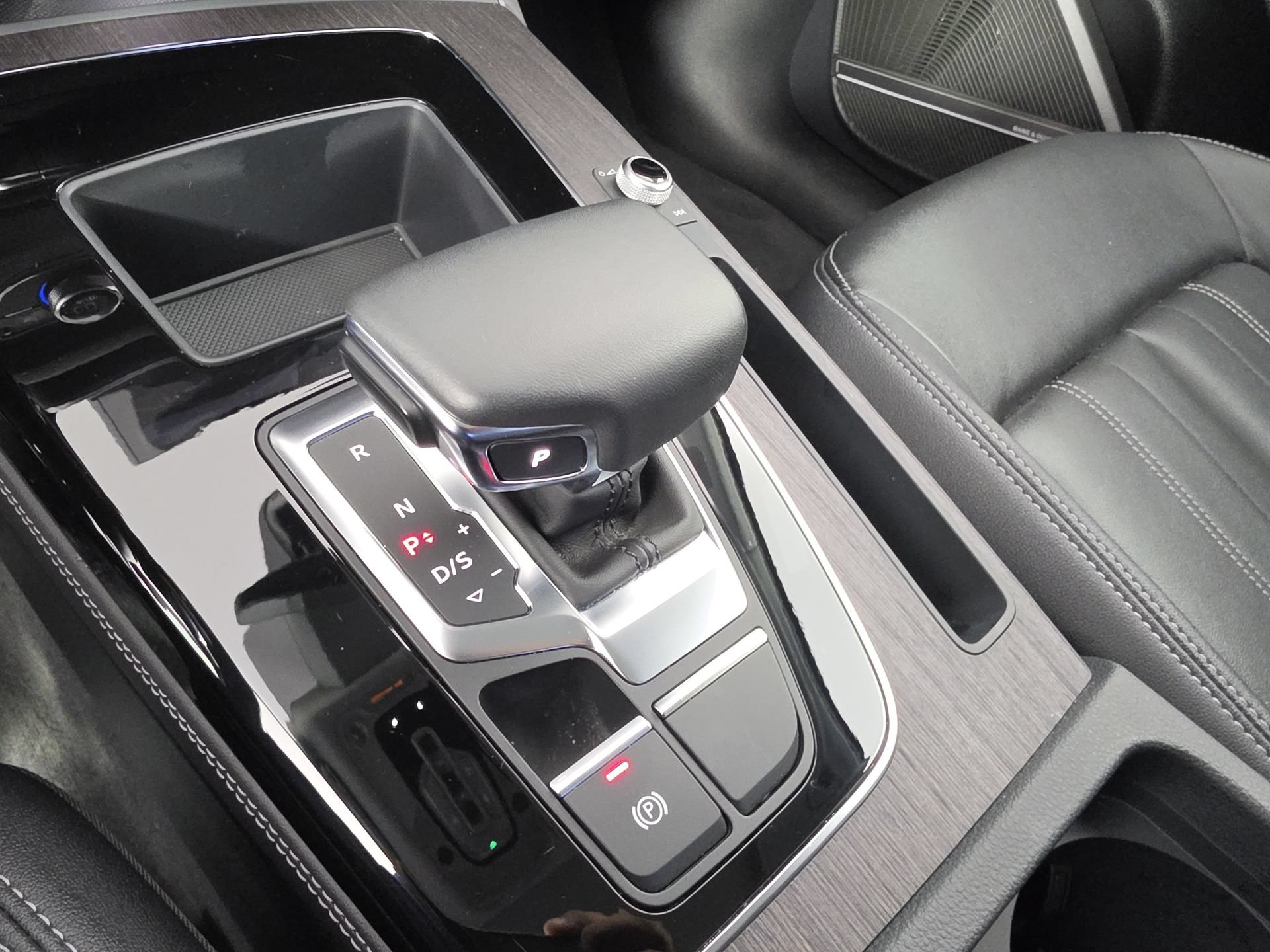 Certified 2024 Audi Q5 Premium AWD/4WD image 34