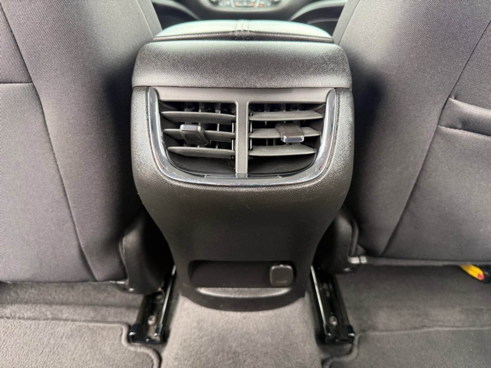 Used 2024 Chevrolet Malibu LT FWD image 30