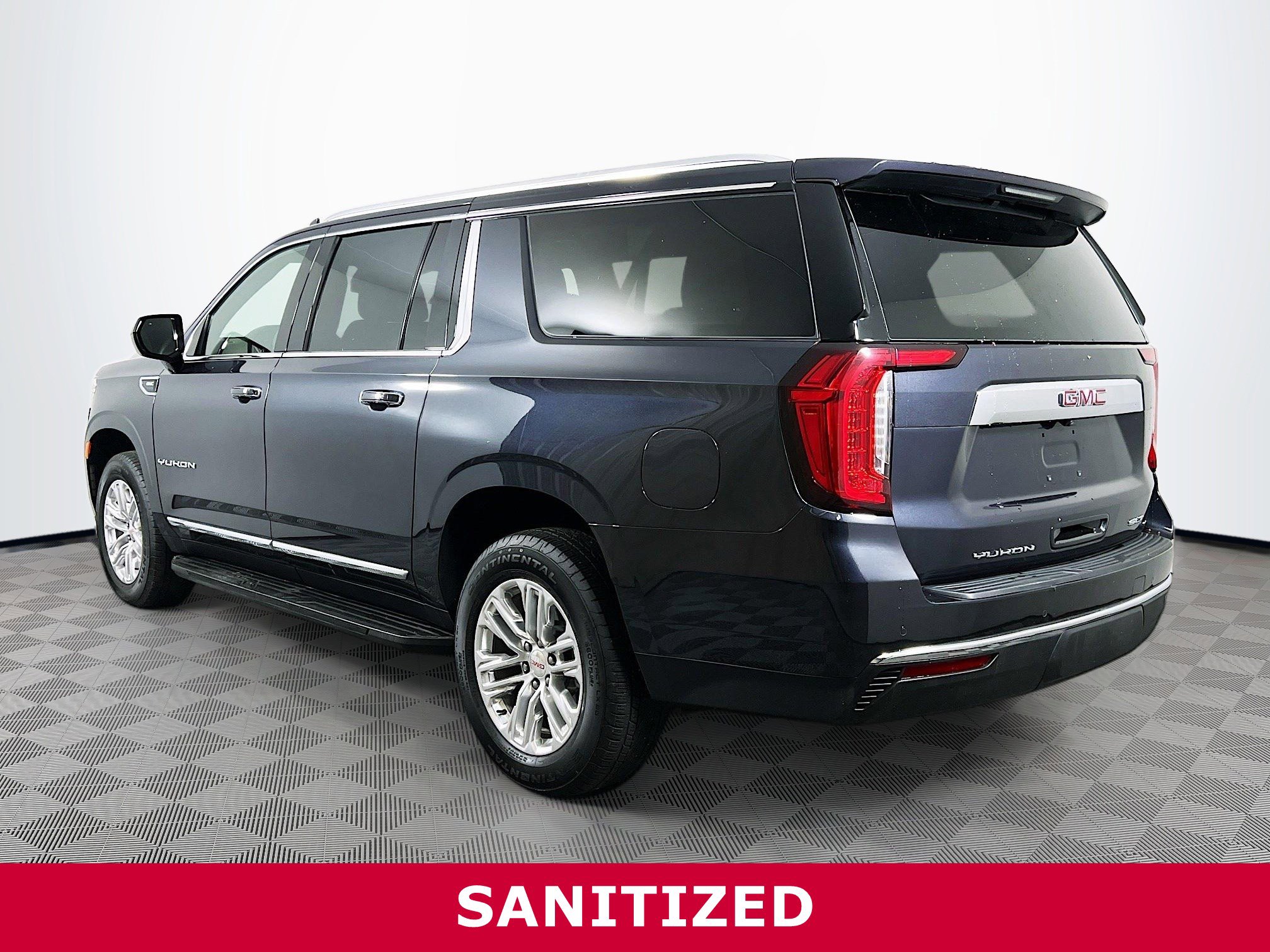 Used 2024 GMC Yukon XL SLT image 31