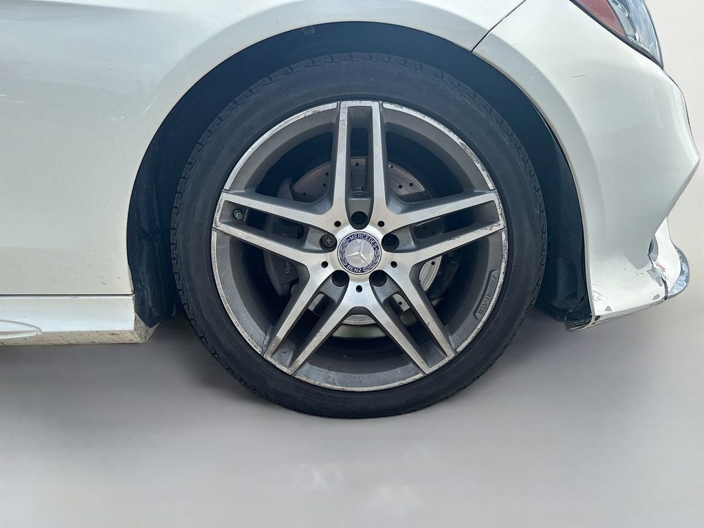 Used 2016 Mercedes-Benz E 350 4MATIC Wagon image 38