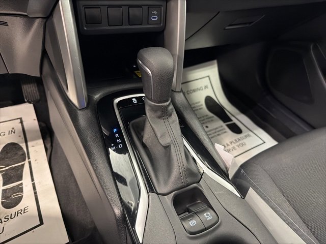 Certified 2023 Toyota Corolla Cross LE image 25