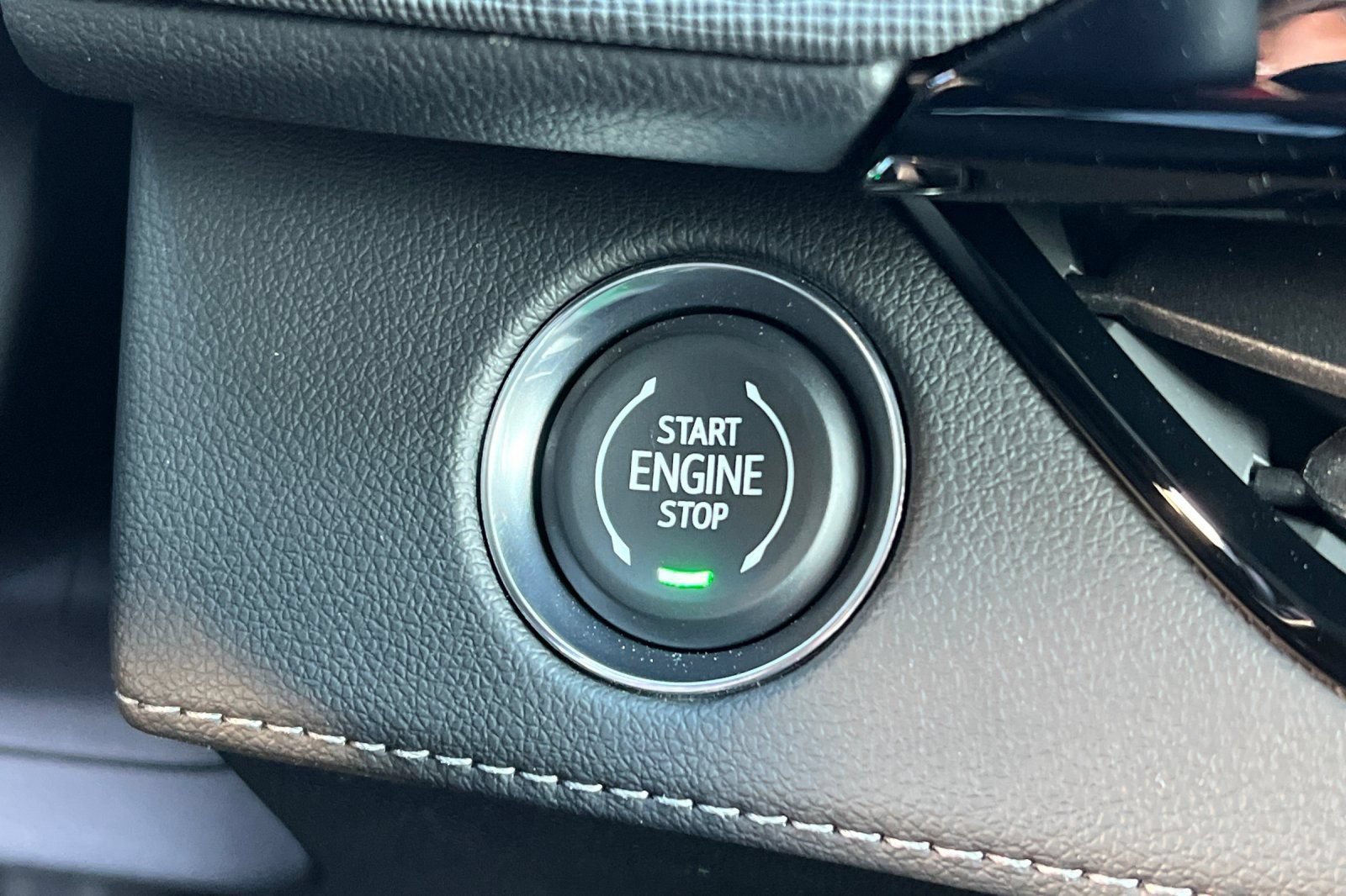 New 2026 Buick Enclave Sport Touring w/ Power Package FWD image 21