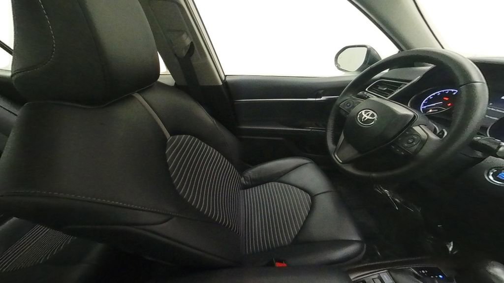 Certified 2023 Toyota Camry SE w/ Cold Weather Package image 34