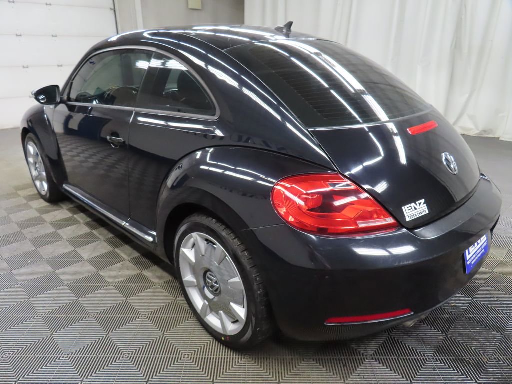 Used 2013 Volkswagen Beetle 2.5 Fender FWD image 6