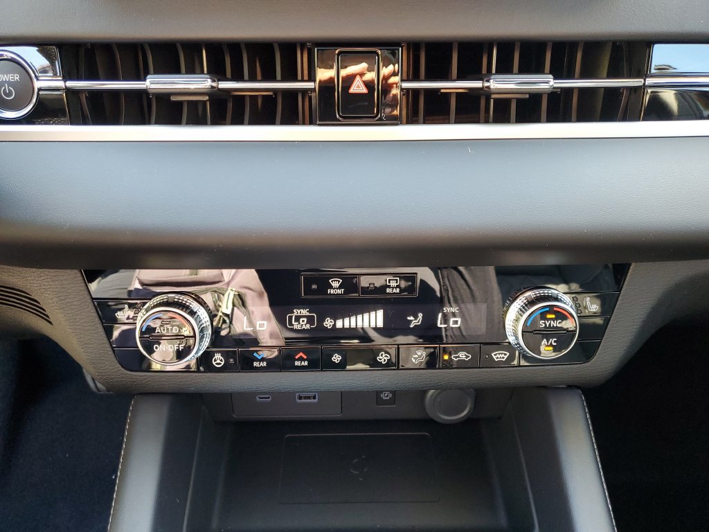 New 2026 Nissan Rogue Platinum AWD/4WD image 29