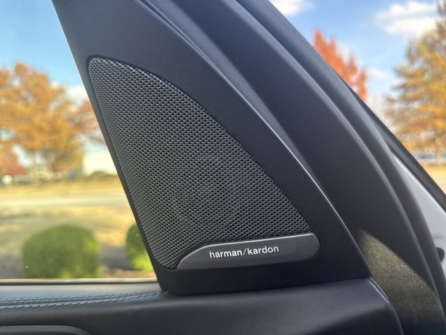 Certified 2023 BMW X7 xDrive40i w/ M Sport Package image 31