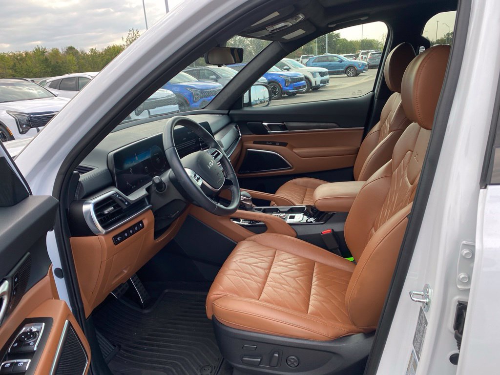 Certified 2024 Kia Telluride SX Prestige X-Line AWD/4WD image 9