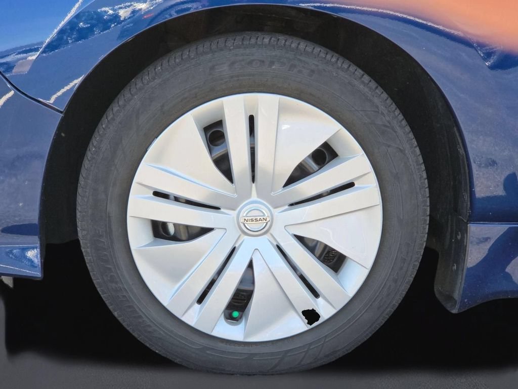Used 2022 Nissan Leaf S w/ Protection Package FWD image 11