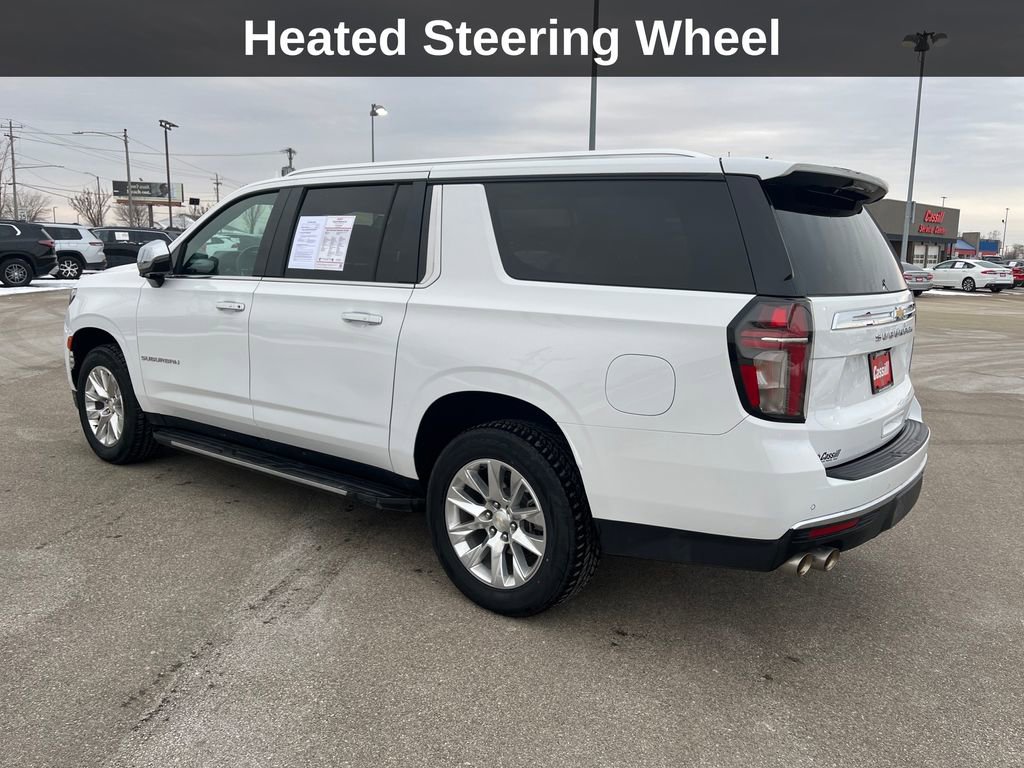 Used 2023 Chevrolet Suburban Premier image 3