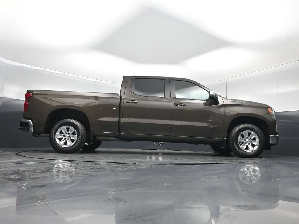 Used 2023 Chevrolet Silverado 1500 LT RWD image 48