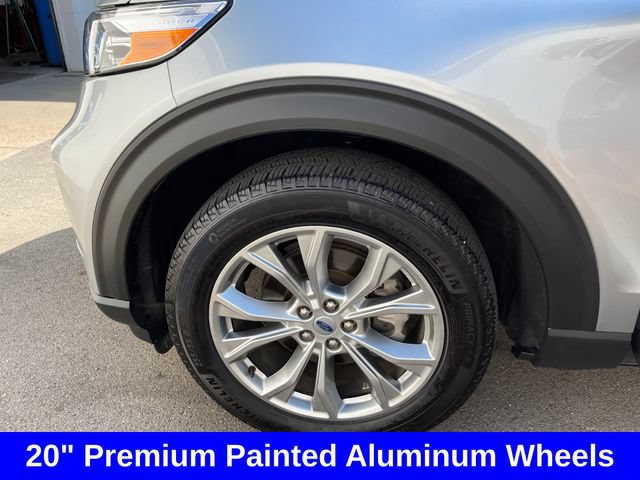 Used 2024 Ford Explorer XLT w/ Equipment Group 202A AWD/4WD image 21