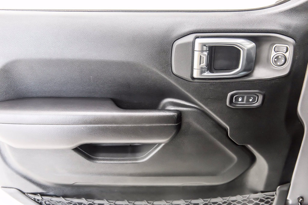 Used 2020 Jeep Wrangler Unlimited Sport S AWD/4WD image 25