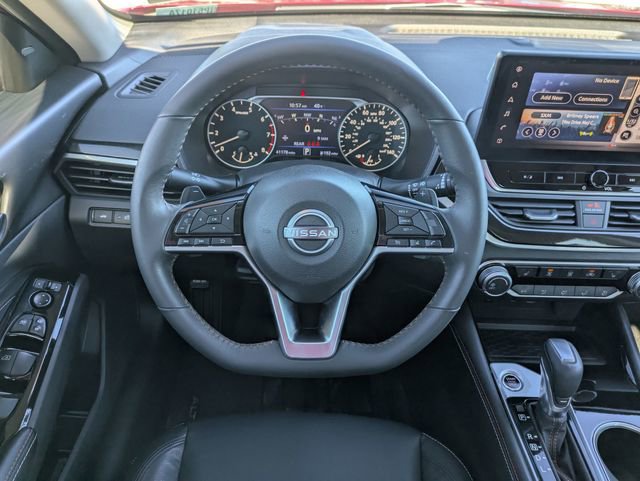 Used 2023 Nissan Altima 2.5 SR w/ SR Premium Package image 19