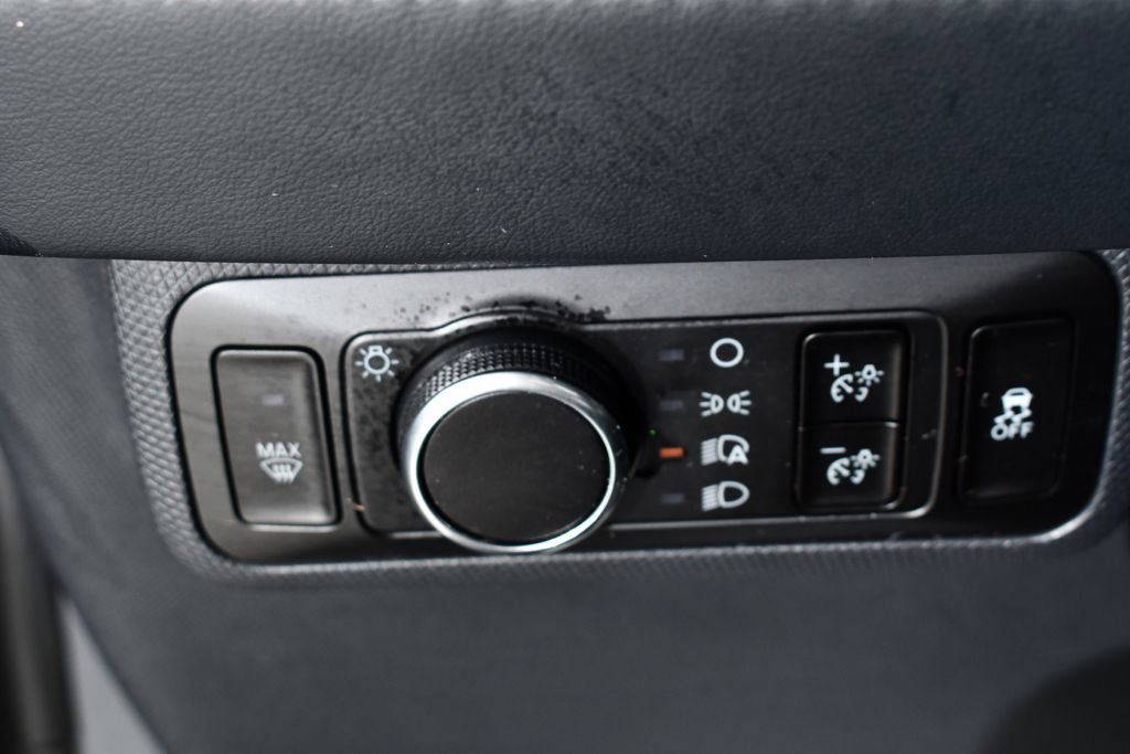 Used 2025 Ford Mustang Mach-E Premium w/ Sport Appearance Package image 27