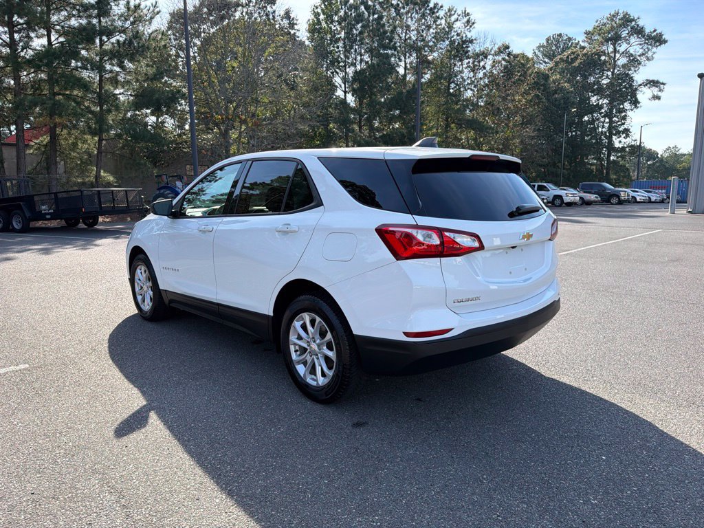 Used 2019 Chevrolet Equinox LS w/ LS Convenience Package FWD image 7