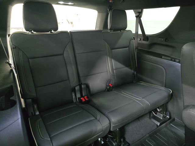 New 2026 Chevrolet Suburban Premier w/ Sun And Tow Package image 15