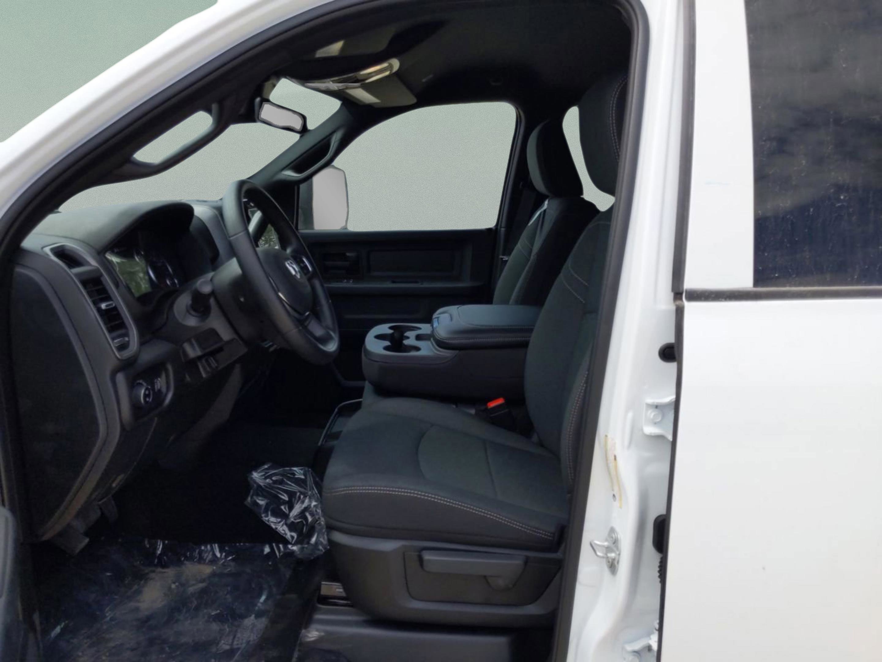 New 2026 RAM 3500 Tradesman image 11