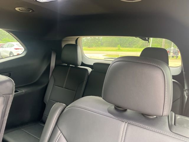 Used 2024 GMC Acadia Elevation FWD image 13