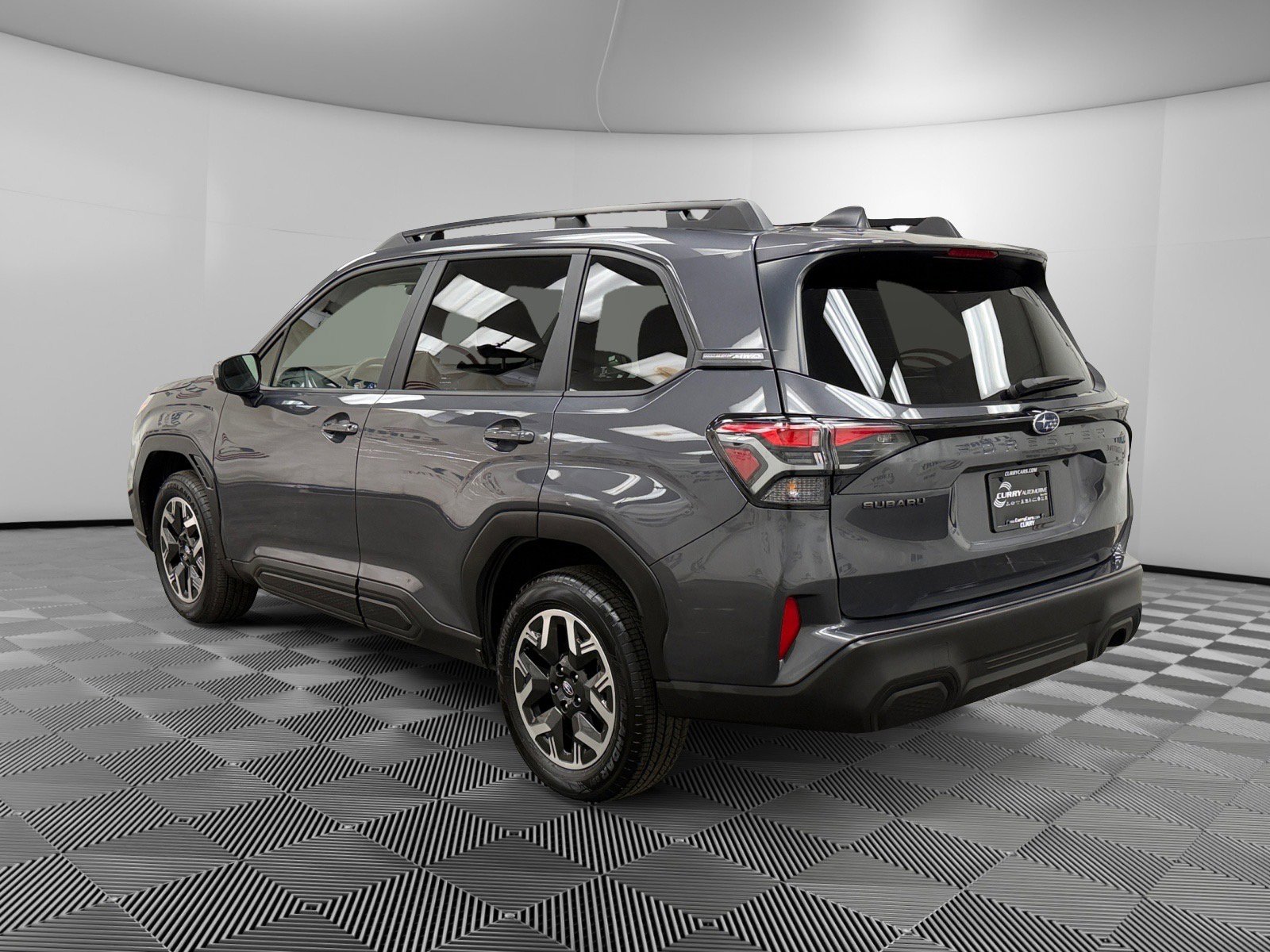 Used 2025 Subaru Forester Premium image 3