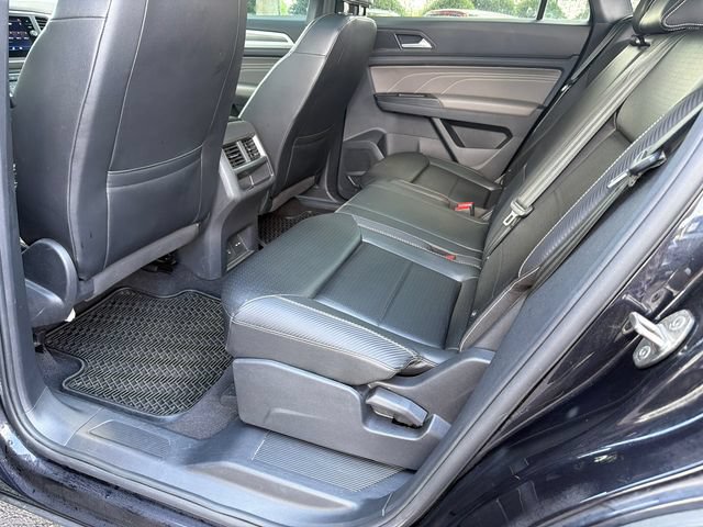 Used 2021 Volkswagen Atlas Cross Sport SE w/ Panoramic Sunroof Package FWD image 21