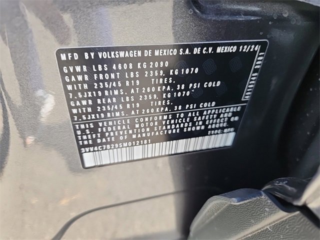 New 2025 Volkswagen Taos SEL image 10
