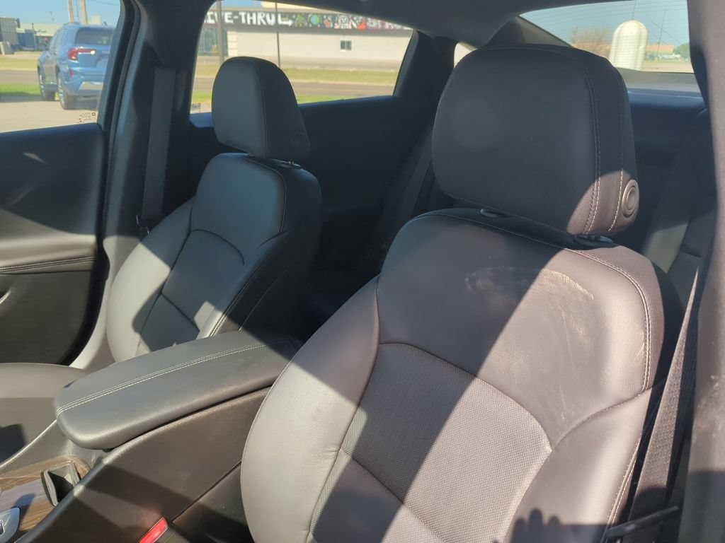 Used 2023 Chevrolet Malibu LT w/ LPO, Floor Liner Package FWD image 21