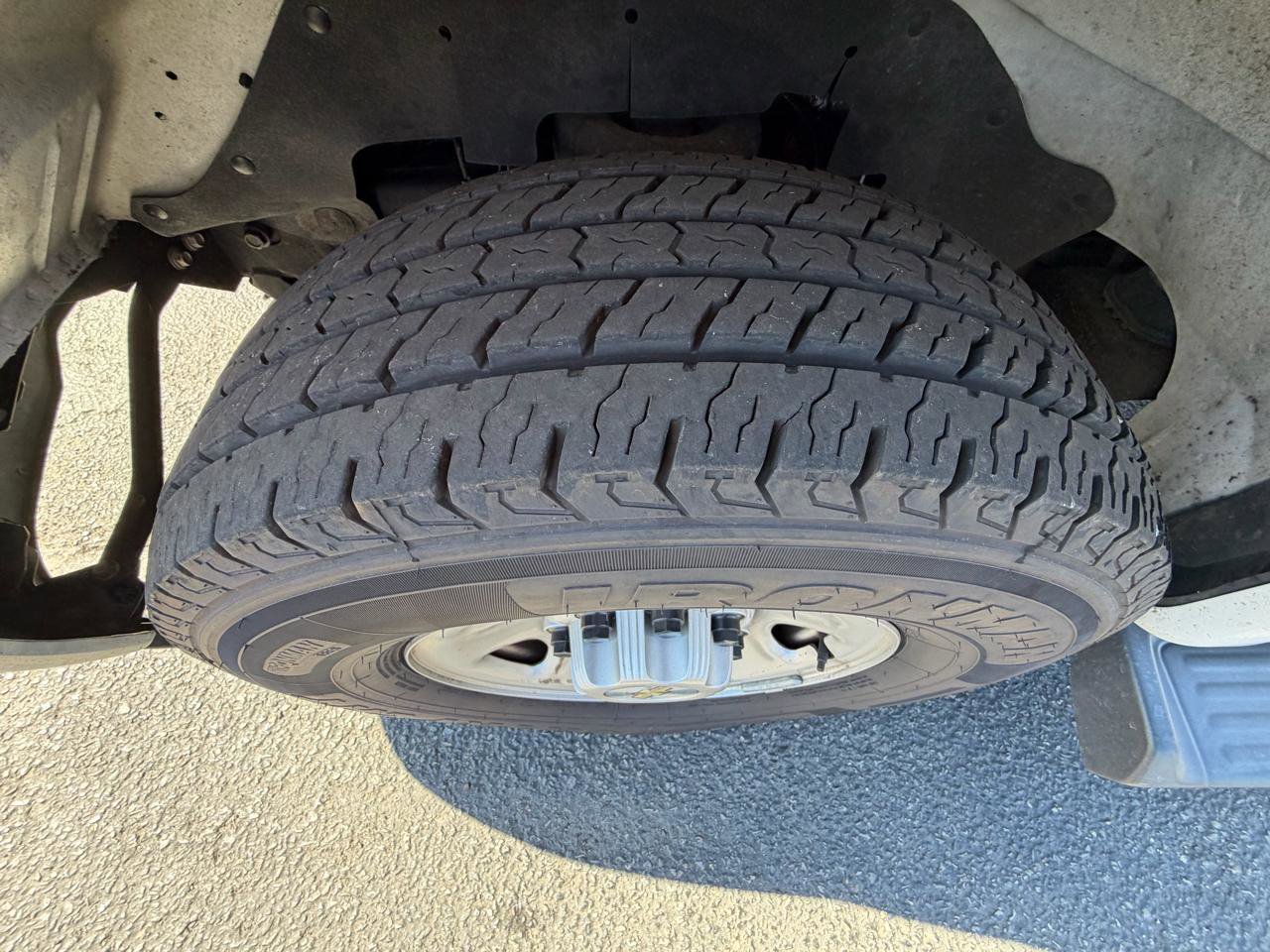 Used 2023 Chevrolet Express 3500 LT w/ LT Preferred Equipment Group image 19