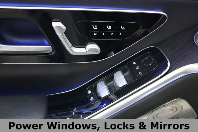 Used 2022 Mercedes-Benz S 580 4MATIC Sedan w/ AMG Line Package image 59