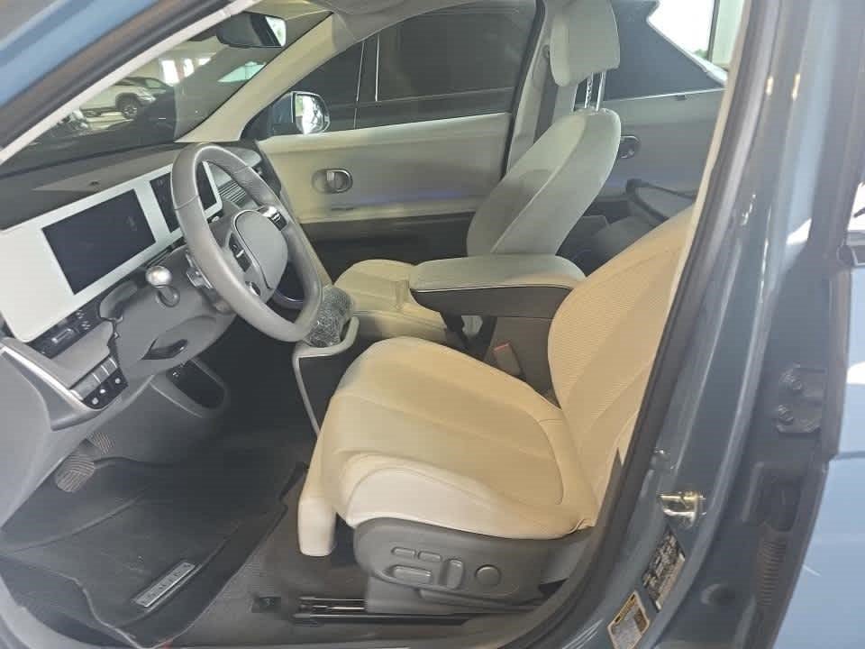 Used 2023 Hyundai Ioniq 5 Limited AWD/4WD image 2