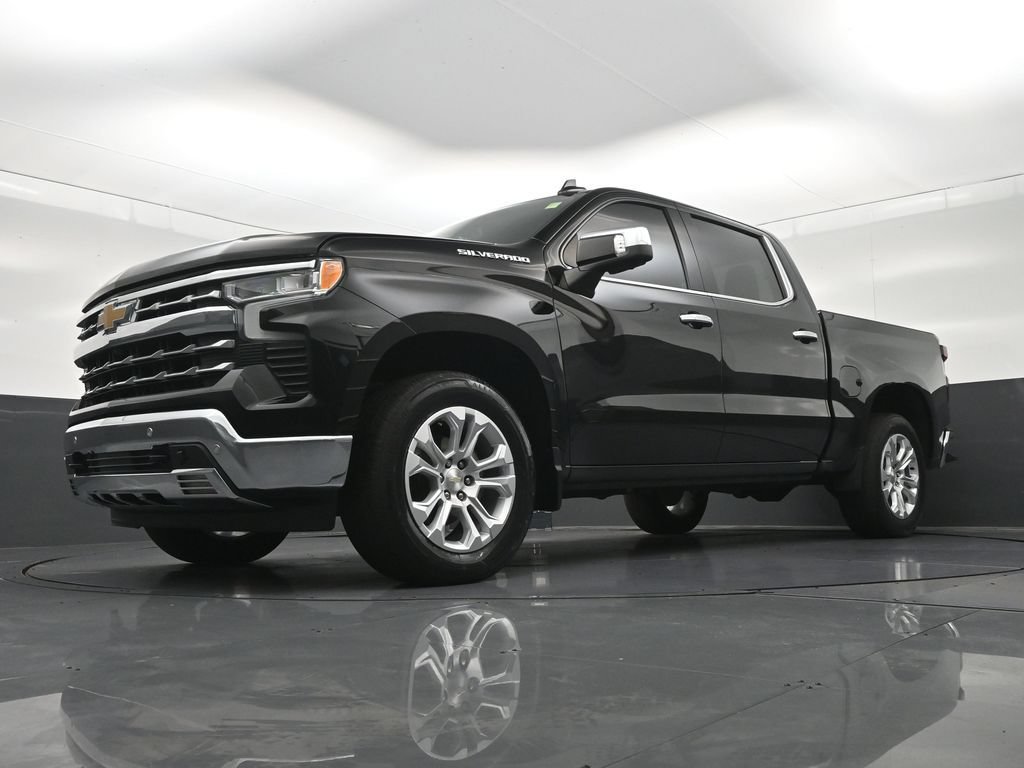 Used 2023 Chevrolet Silverado 1500 LTZ RWD image 25